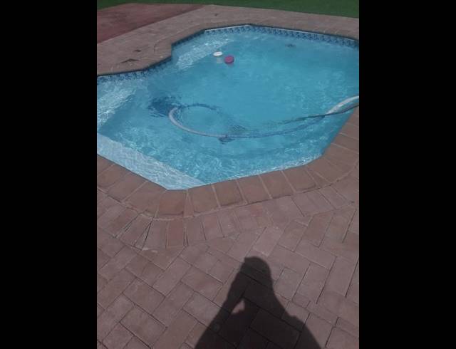 2 BEDROOM HOUSE FOR SALE IN KAMEELDRIFT EAST